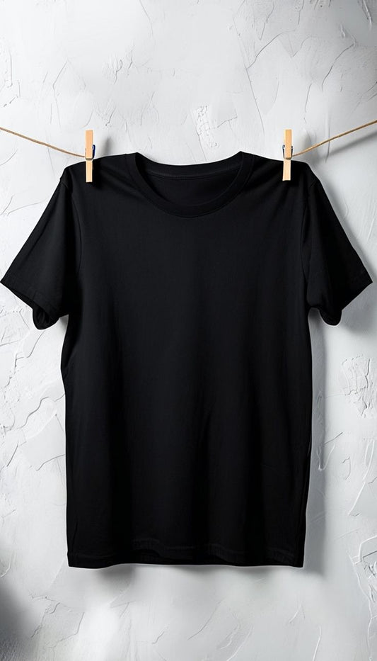 T-Shirt - Black